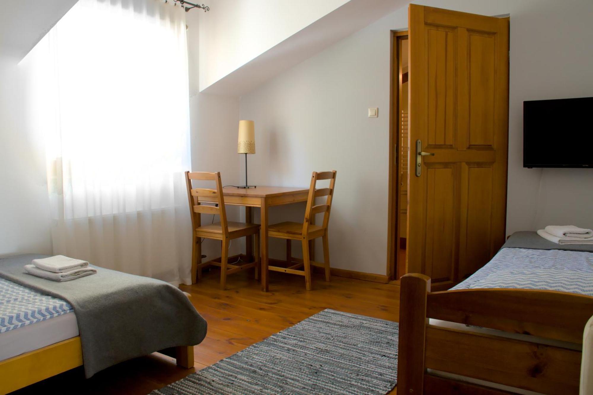 Gosciniec Kocmierzow Panzió Sandomierz Kültér fotó
