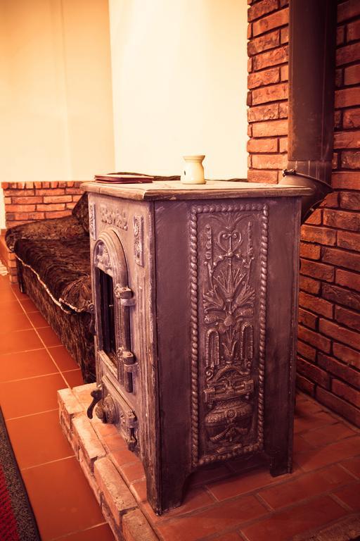 Gosciniec Kocmierzow Panzió Sandomierz Kültér fotó