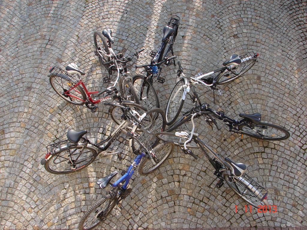 Gosciniec Kocmierzow Panzió Sandomierz Kültér fotó