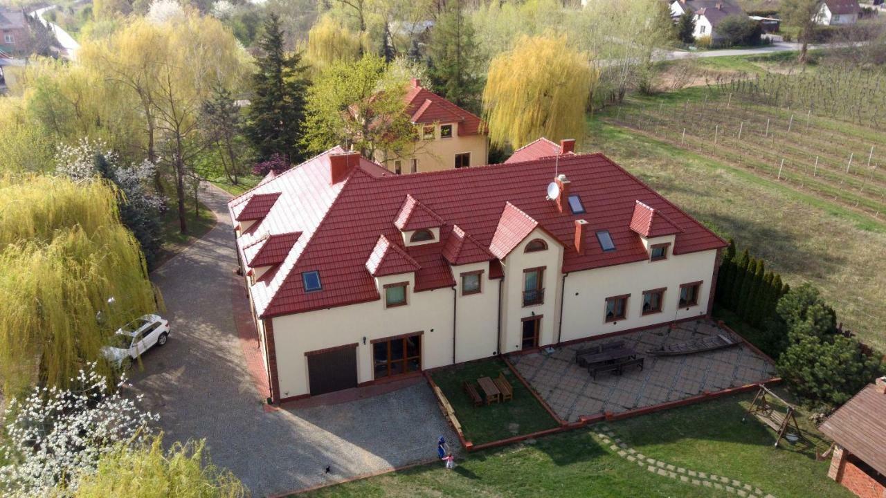 Gosciniec Kocmierzow Panzió Sandomierz Kültér fotó